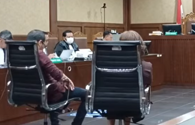 Rekaman Telepon Perintah Ibu Diputar di Sidang Hasto